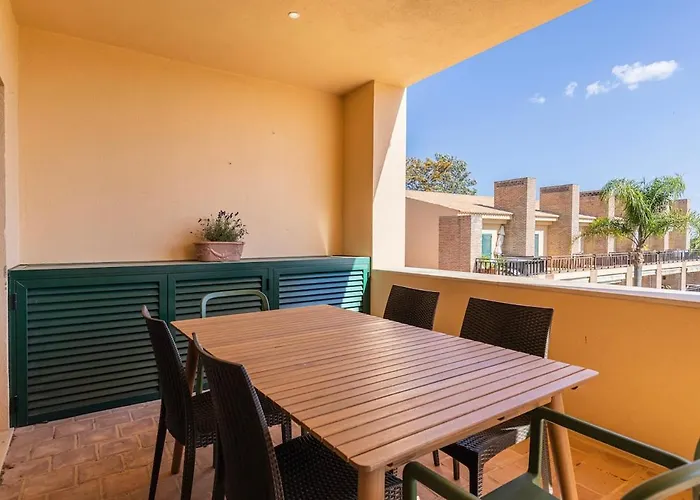 Vilamoura * Quarteira